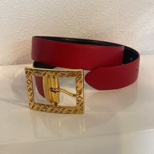 Nina Ricci leather buckle belt